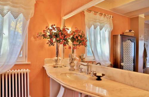 Villa con Piscina, Ac nelle 2 camere da letto, Palestra e vista su mare e monti - Foto 11