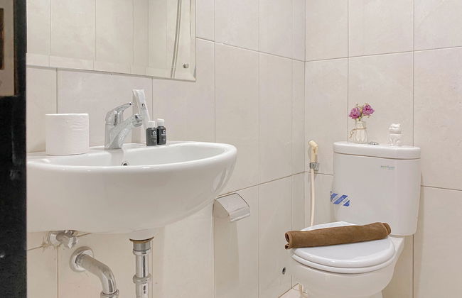 Great Deal And Spacious 2Br At Nifarro Park Apartment - Foto 19