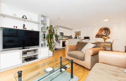 Immaculate 2BR Flat, Greenwich, 2 min Maze Hill St - Foto 10