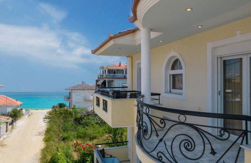 Prime Luxury Villa beach front - Foto 2