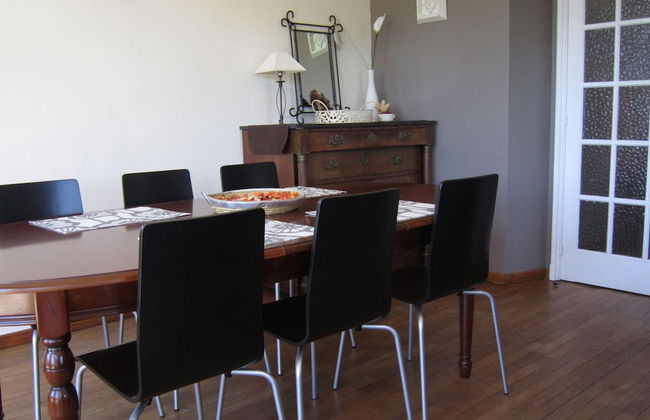 Charming House With Stunning View of the Bouillon Castle - Photo 24