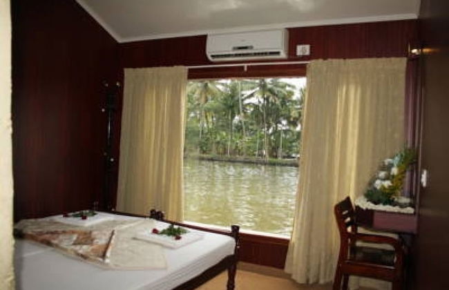GuestHouser 3 BHK Houseboat 9f4e - Foto 11