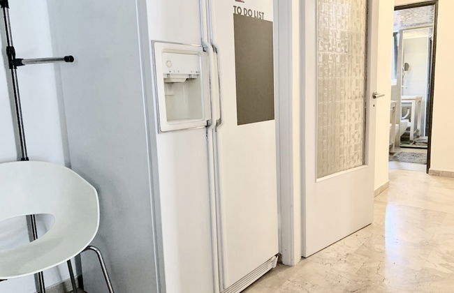 Impeccable 3-bed Apartment in Athens - Foto 4