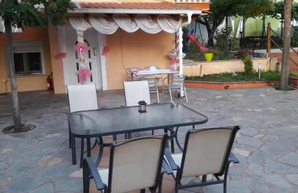 Anestis Studios - Photo 34