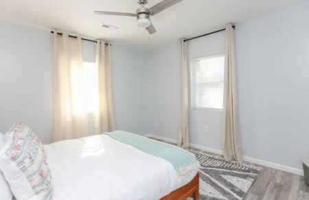 Sojourn Aviators Dream on Back River - Foto 34