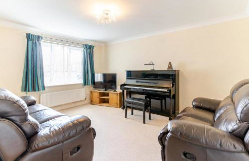 4 Bedroom Detached, Wi-Fi, Parking, stunning views - Foto 35