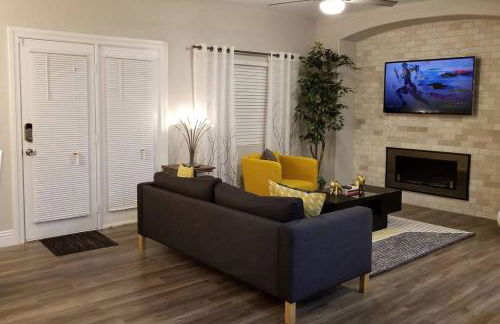 A - Fully remodeled and professionally decorated - Foto 19