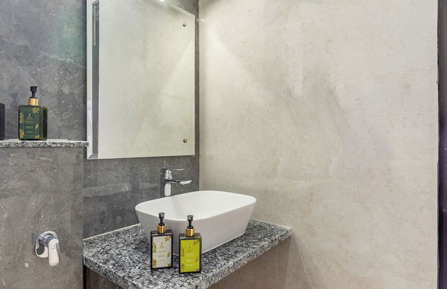 ELIVAAS 5 BHK With Pvt Pool - Zenora - Foto 56