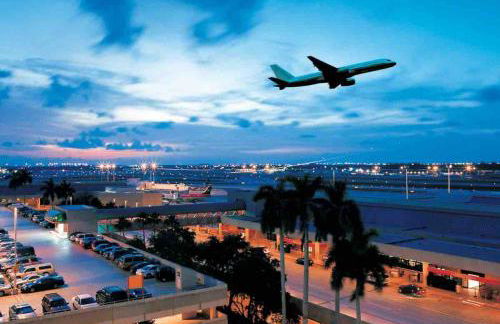 SUN VILLA Heated Pool Near Hard Rock & Beach - Foto 49