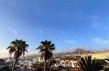 Family apartment “Tenerife with love!” - Photo 23