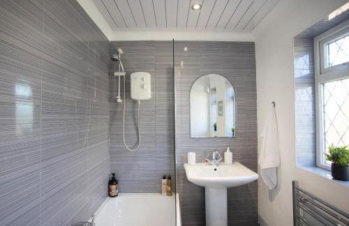 Rawmarsh House, Rotherham for contractors & Families, off-road parking, high speed wifi - Foto 60