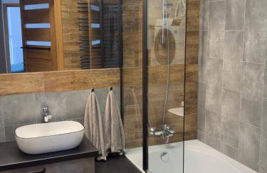 Navy Blue Apartment - Photo 6