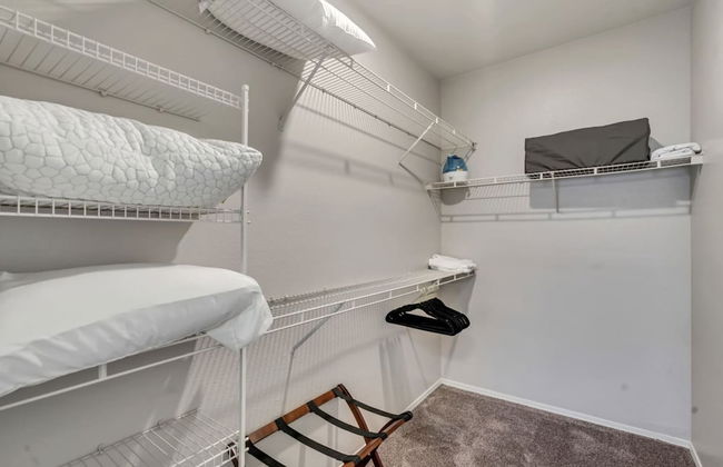 Ground Floor King Beds Pool Gym - Near Hill AFB - Foto 21