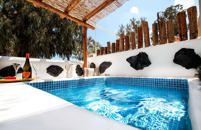 Asera Suites Near Kamari Beach - Foto 1