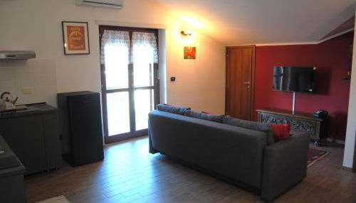 Vintage Apartment - Photo 5