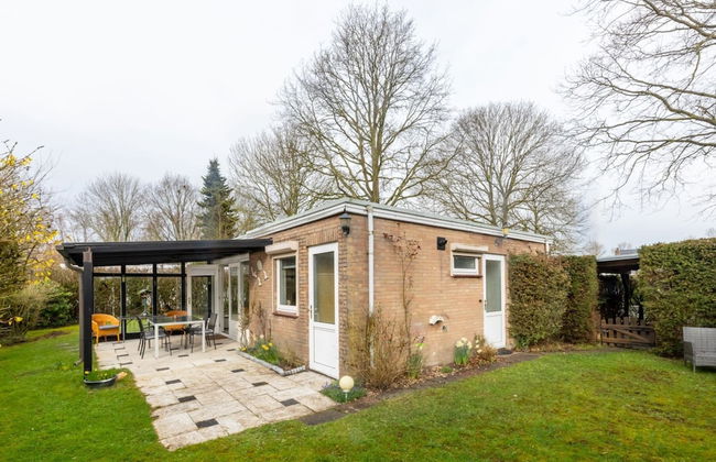 Holiday Home Near Veerse Meer With Garden - Photo 1