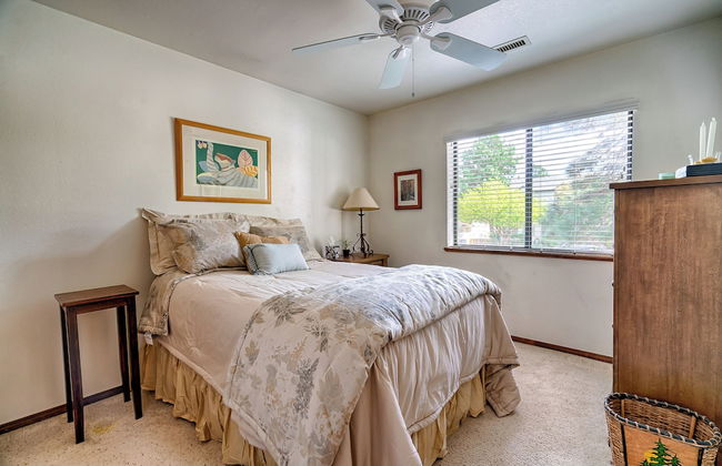 Forest Heights - Photo 2