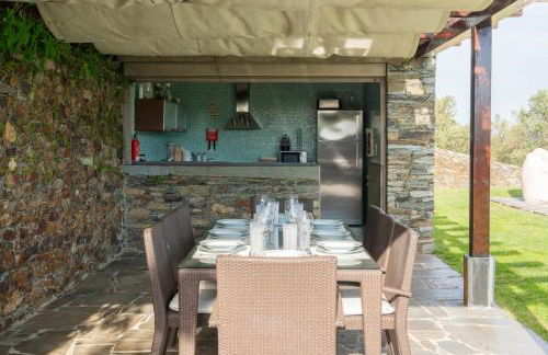 Casa do Vale - Retreat in the Douro Vineyards - Photo 39