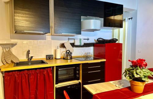 Natural RED Passion in Perugia Downtown - Photo 30