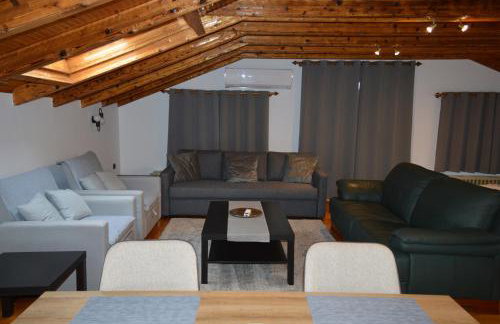 Wooden Attic - Foto 7