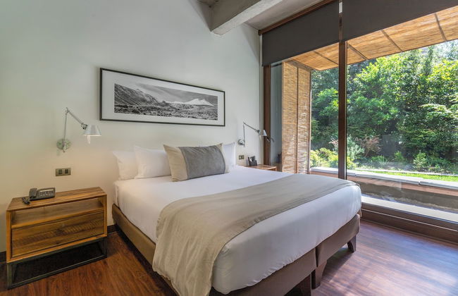 The Place - Photo 22