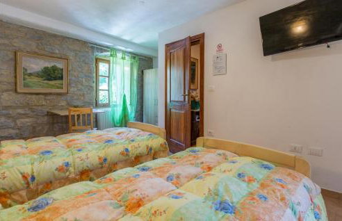 Beautiful Home In Buje With Wifi - Foto 16