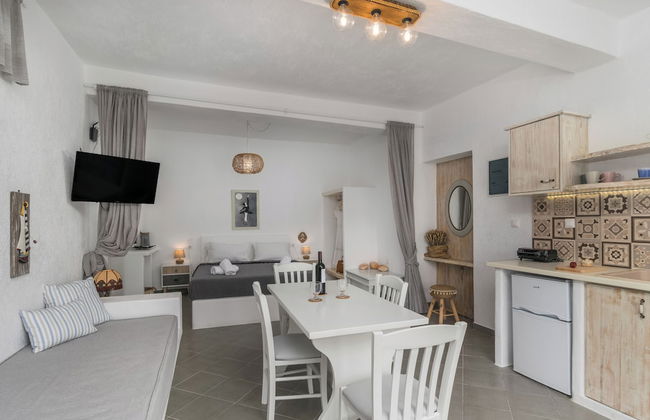 FANI DREAM SUITE 2&3 By Vilos Suites - Photo 7