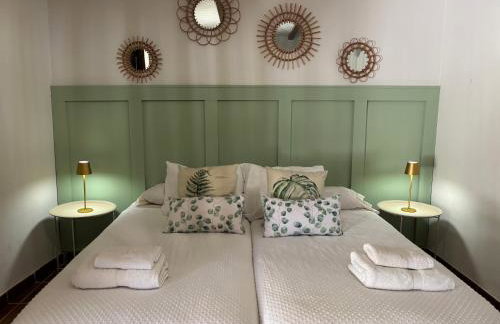 MASÍA de SAN JUAN CASA NÚMERO 1 en Castillo con piscina y Aire Acondicionado - Photo 17