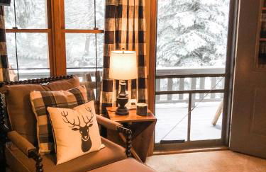 Riverfront Mountain Cottage Retreat - Foto 11