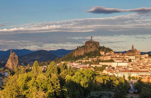 Garage double, 2 chambres, balnéo, 2 SDB, 3WC, à 5 minutes du Puy - Foto 41