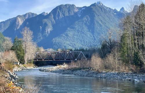 Riverside Retreat - Foto 21