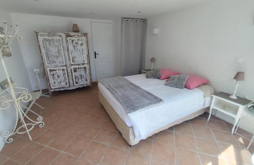 appartement cosy entier et parking privé sur place a 5min de lille et 10 min du Stade Pierre Mauroy - Foto 16