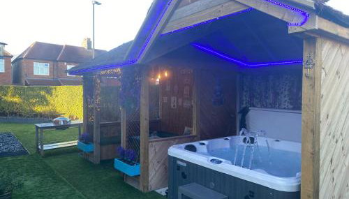 6 Bed-sleeps 12-hot Tub-free Parking-pet Friendly - Foto 1