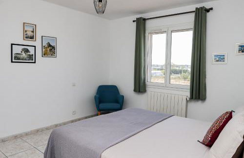 L'Escapade Jaune - Jacuzzi, Wi-Fi, tout équipée - Foto 26