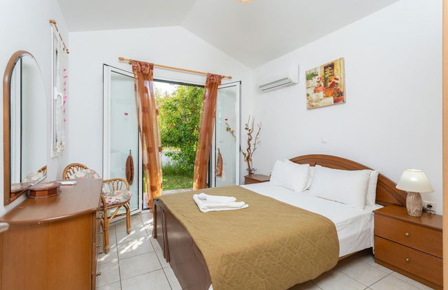 Villa Melissa Large Private Pool Walk to Beach Sea Views A C Wifi Car Not Required - 1926 - Foto 31