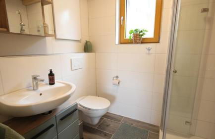 Idyllisches Häuschen im Grünen - Foto 8