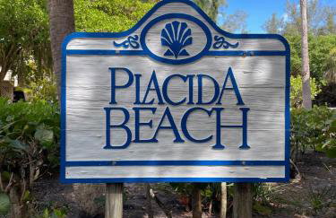 Remote Island Retreat with Private Ferry, Pool, Beach - Foto 55