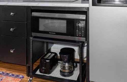 Chic & Cozy Spot Prime Location Near It All - Foto 13