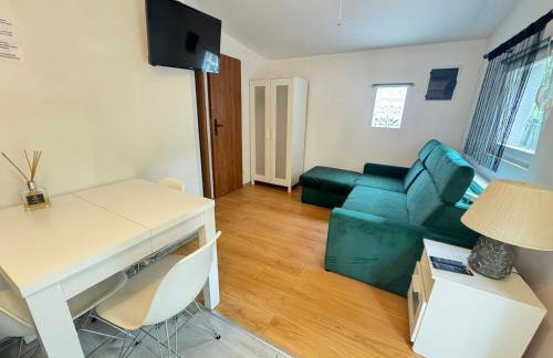 Domek nad jeziorem w Puszczy Zielonka - Foto 1