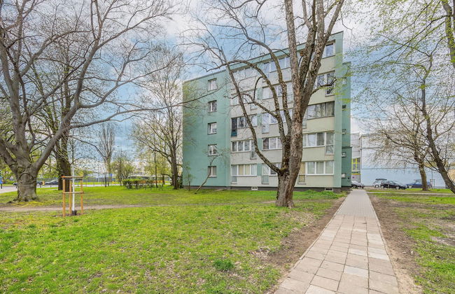 Black & Wooden Apartment by Renters - Foto 22