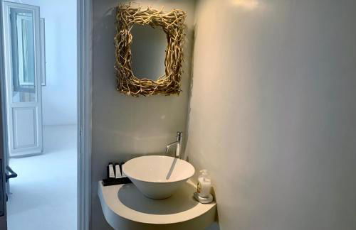 SORINA Beloved Rooms - Photo 23