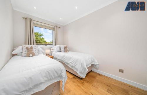 Large Family Home with Hot Tub or Jacuzzi, Log Burner - Foto 63