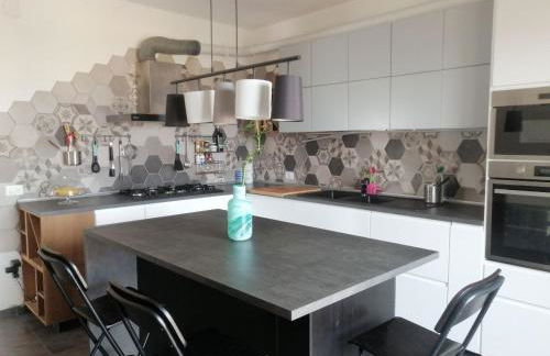 Ampio attico vista mare tra comfort e tranquillità - Foto 22