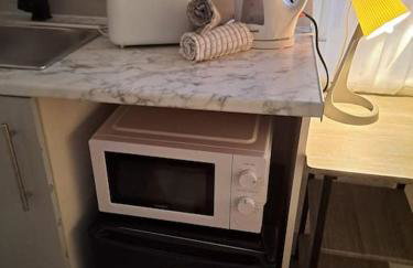 Beautiful NW4 Studio - Professional Market - Own Entry - Photo 14