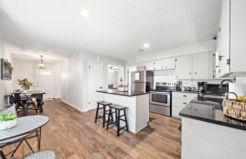 By Sylvan Beach PARK with work space high speed wifi 5 Superhost - Foto 12