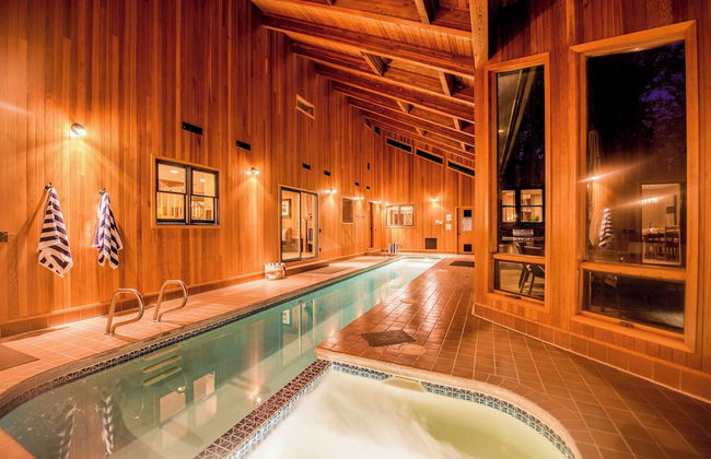 Sunriver by Avantstay Cozy Mountain Home w/ Indoor Pool and Hot Tub - Foto 6