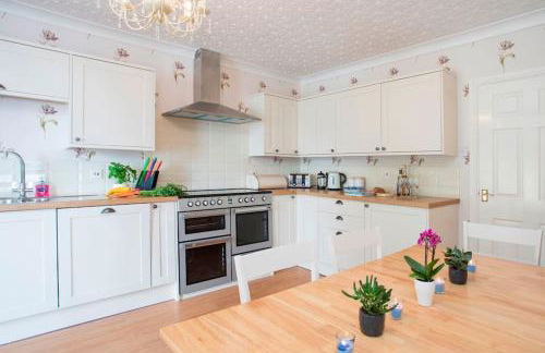 Sea Front Spacious Apartment on Anglesey - Foto 3