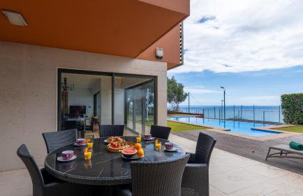 Villa Vitoria - by LovelyStay - Foto 51