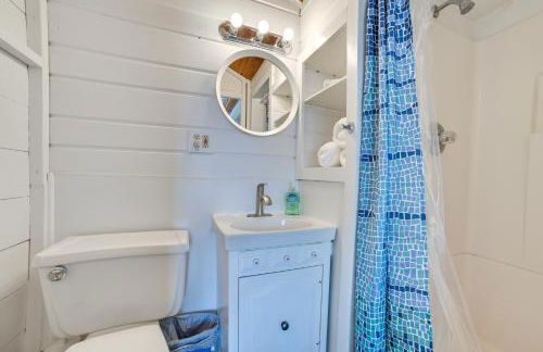 Tiny House Cottage 5 with Crooked Lake Access! - Foto 13