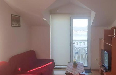 Awesome Apartment In Rogotin-Ploce - Photo 2